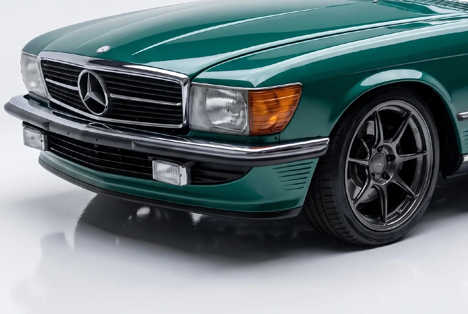 Vintage Green VZN coloured PPF installed on a car